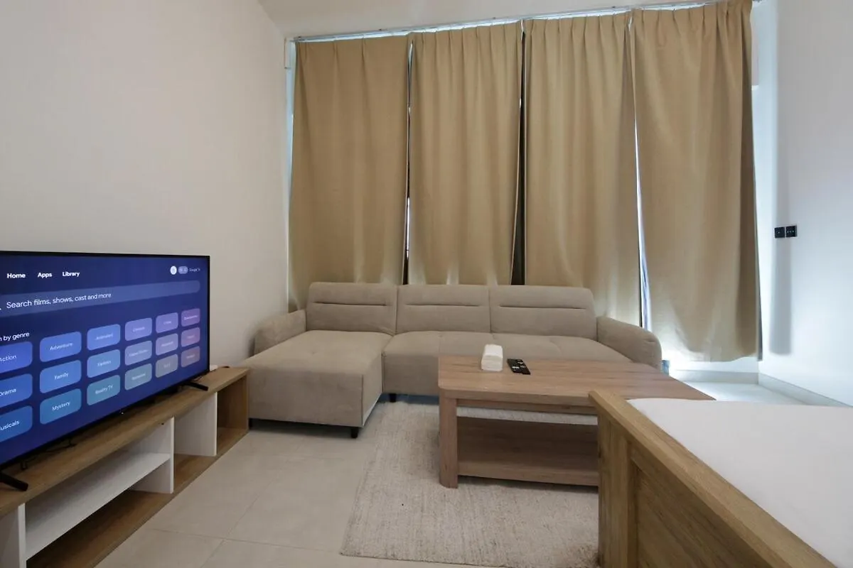 Modern Studio Stay In Business Bay Near Dubai Mall