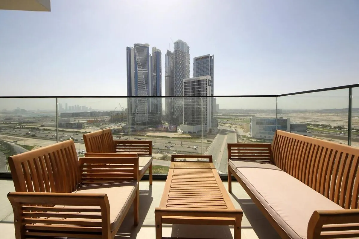 Apartment Modern Studio Stay In Business Bay Near Dubai Mall